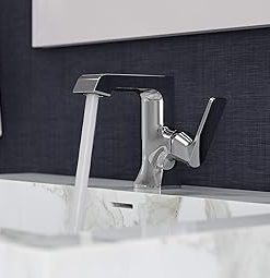 Pfister LF0421PEC Penn Bathroom Faucet Single Control, Polished Chrome 2
